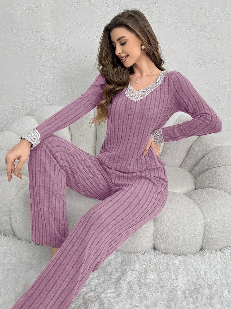 Herbst- und Winter Damenpyjamas Elegantes V-Ausschnitt