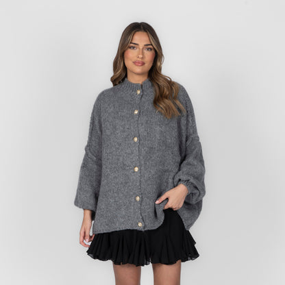 Oversized Cardigan "CozyGlam"