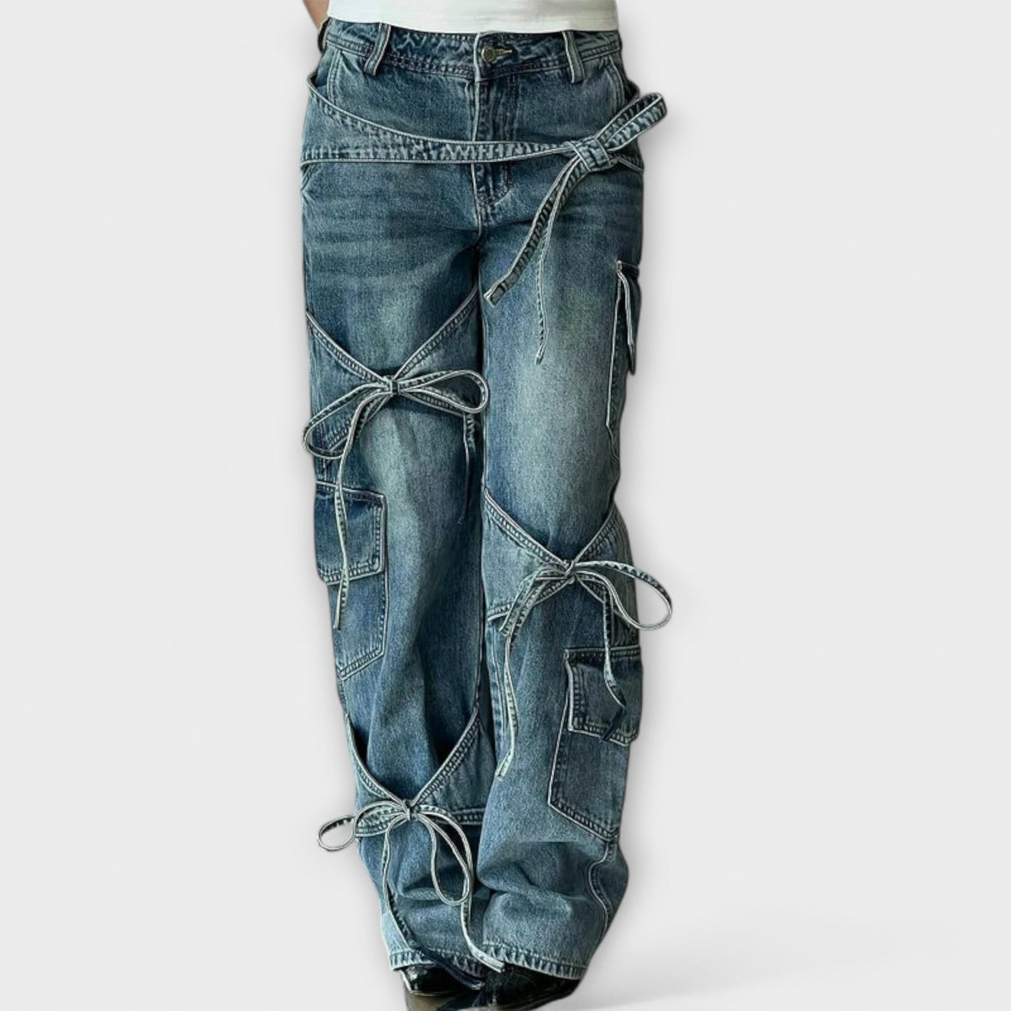Mira – Utility-Jeans Mit Knotendetail Aus Denim