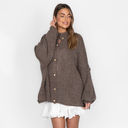 Oversized Cardigan "CozyGlam"